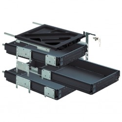 container_set_2_2007_schw_shop.jpg